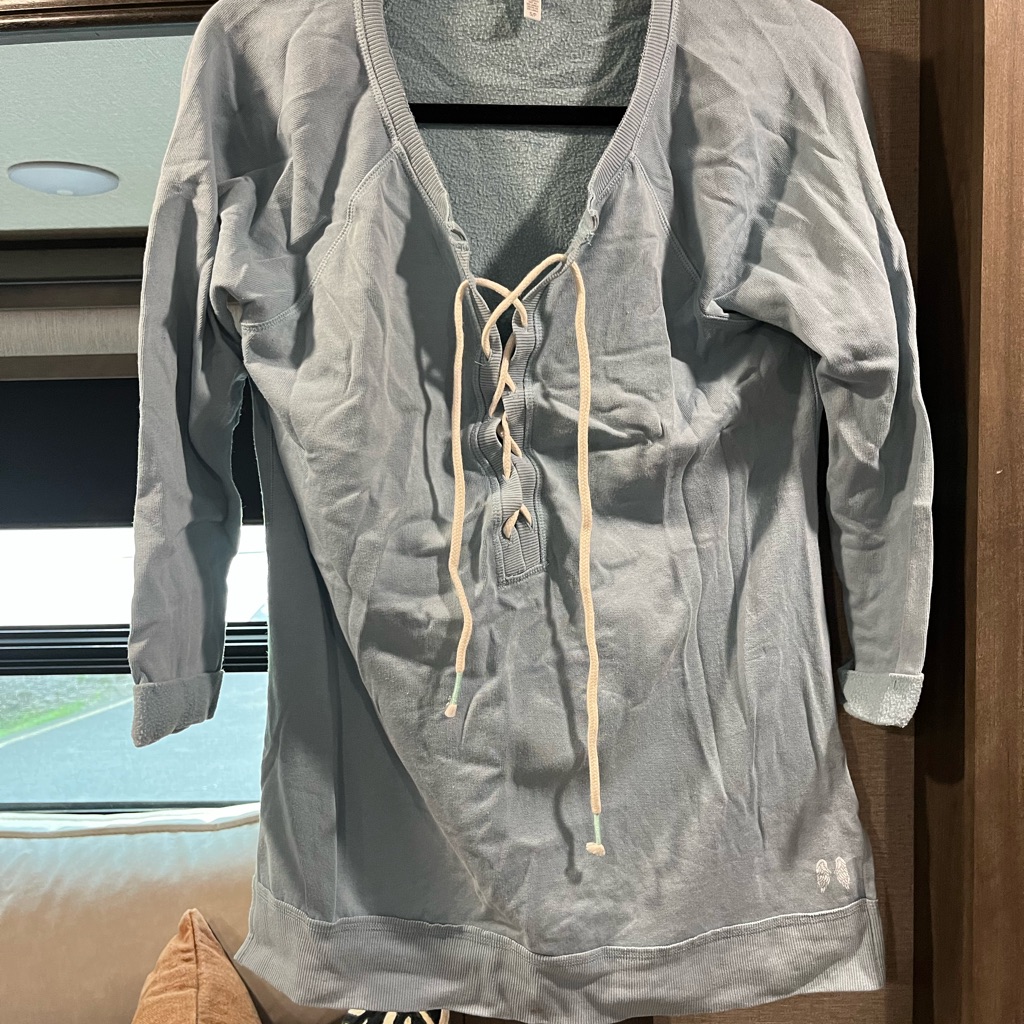 Beachy Pullover